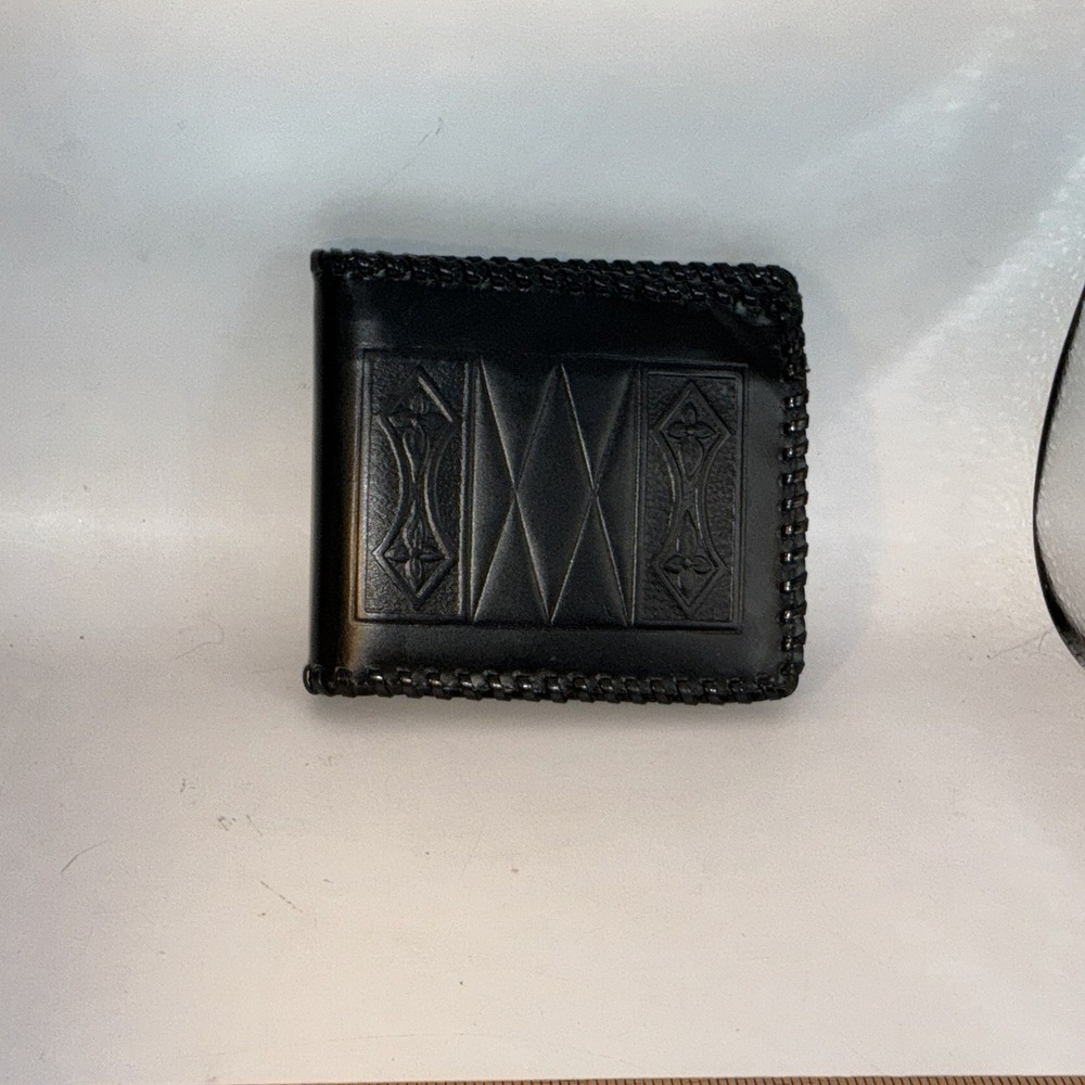 Hand Tooled Geo Pattern Genuine Calf Braided Leather Lacing Trim Wallet Zipper
